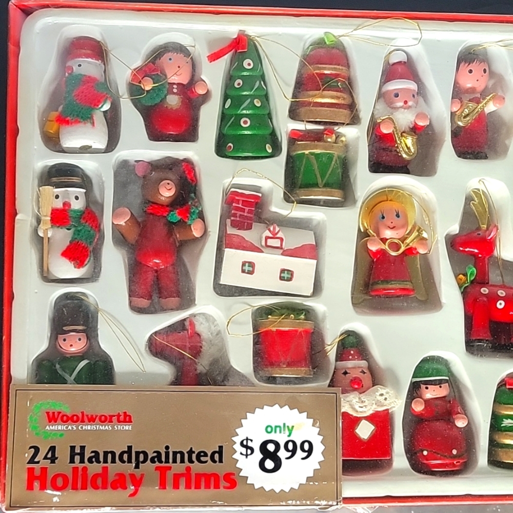 Vtg Woolworths Holiday Trim Wooden Christmas Tree Ornaments Handpainted 24 Pc's